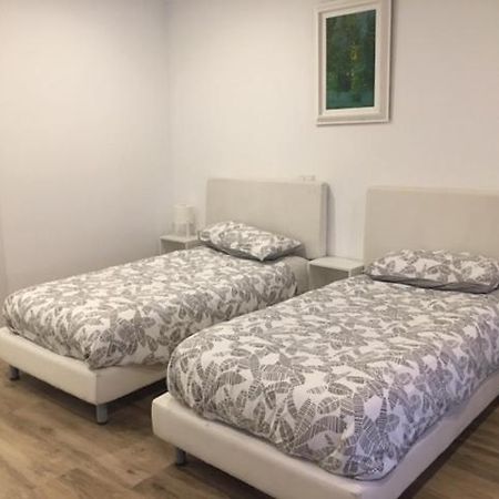 Rooms H Skyline Alcorcón Exterior foto